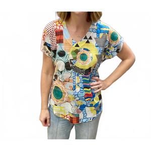 NEW INOAH art pop top in multicolor